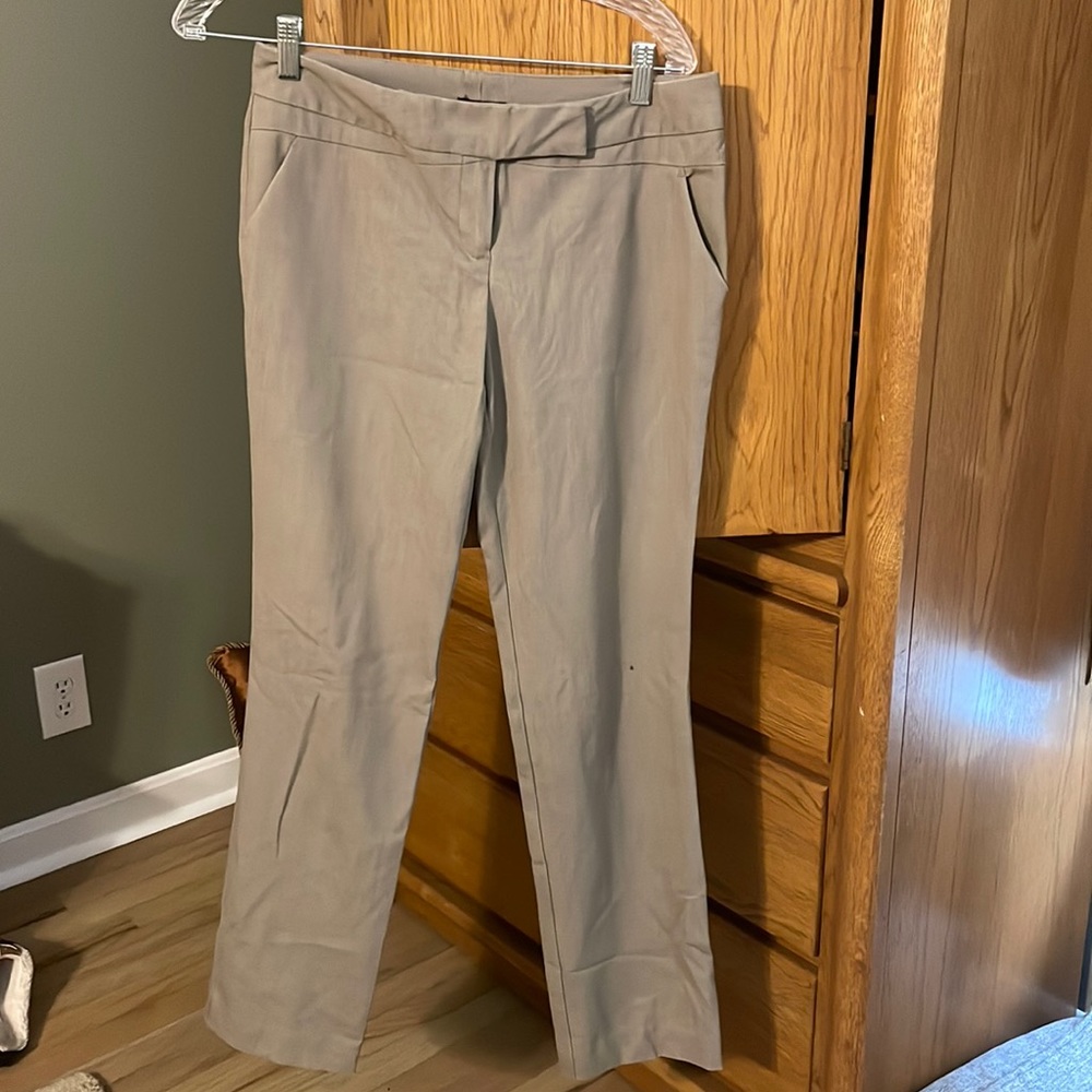 Worthington beige dress pants size 4p